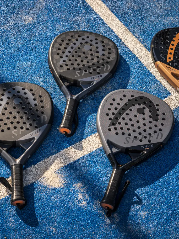 Sale,Best Seller, zobrazit obrázek v plné velikosti z předního pohledu Product detail - Speed Pro 2023