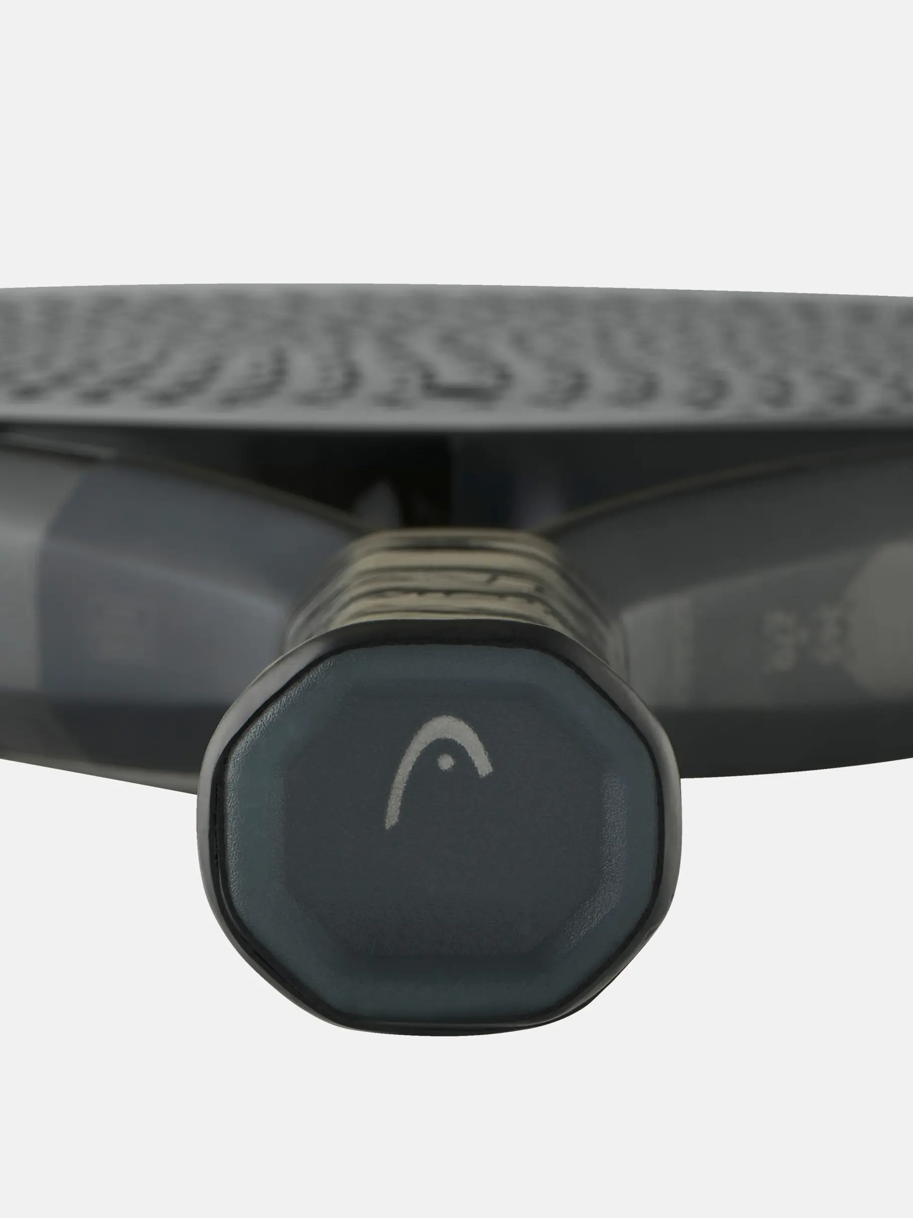 , Ver imagen de tamaño completo de Vista frontal de Product detail - Speed One 2025
