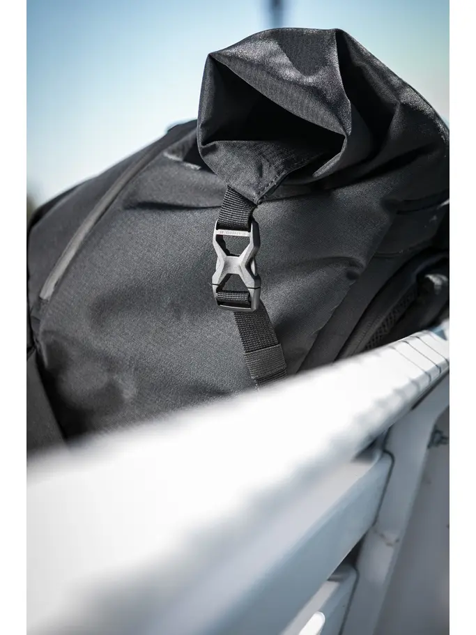 New, voir image en taille réelle de la vue frontale de Product detail - Pro X Racqpack BK