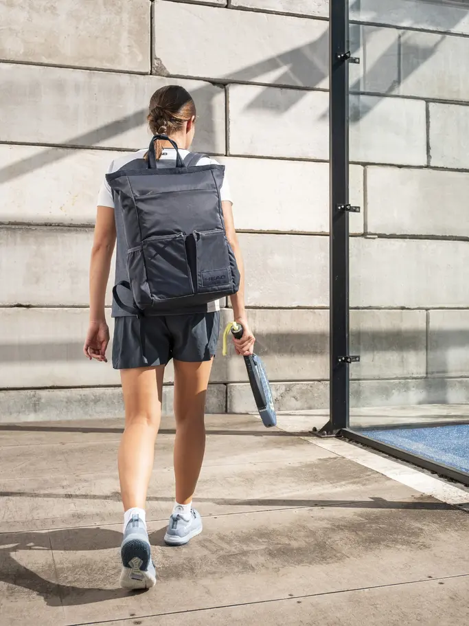 , voir image en taille réelle de la vue frontale de Product detail - Pro Backpack 18L NV