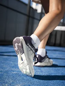 Display front view 4 of Product detail - Motion Team 1.5 Padel Women CWPN