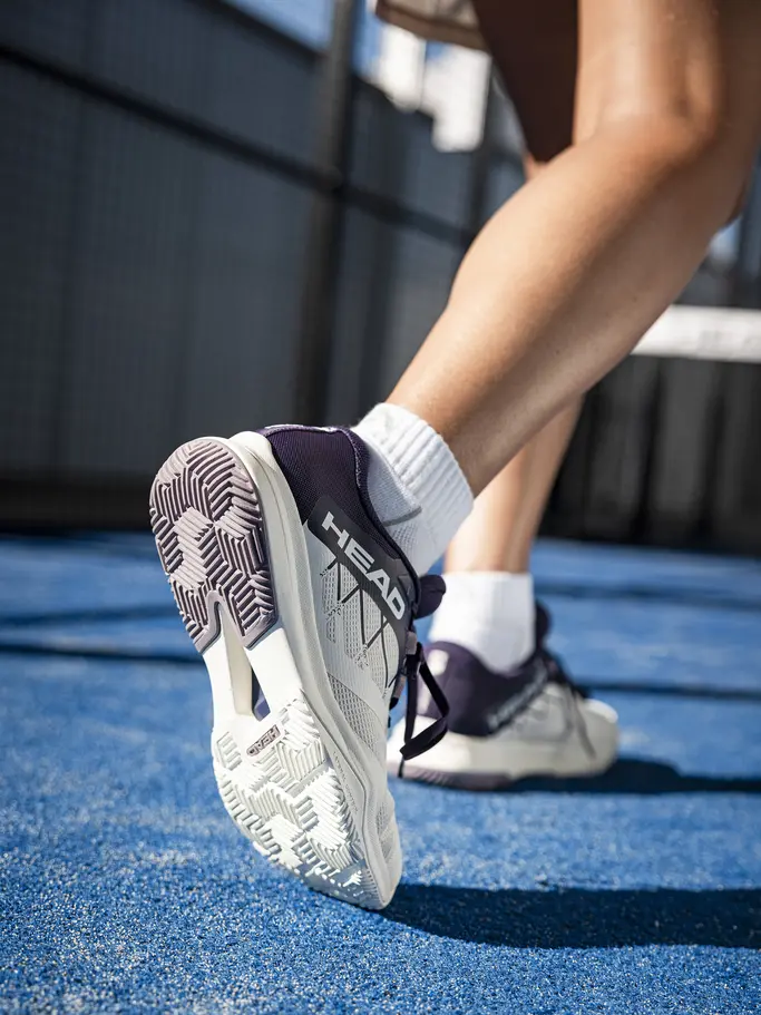 , view full size image of Front view of Product detail - Motion Team 1.5 Padel Women CWPN