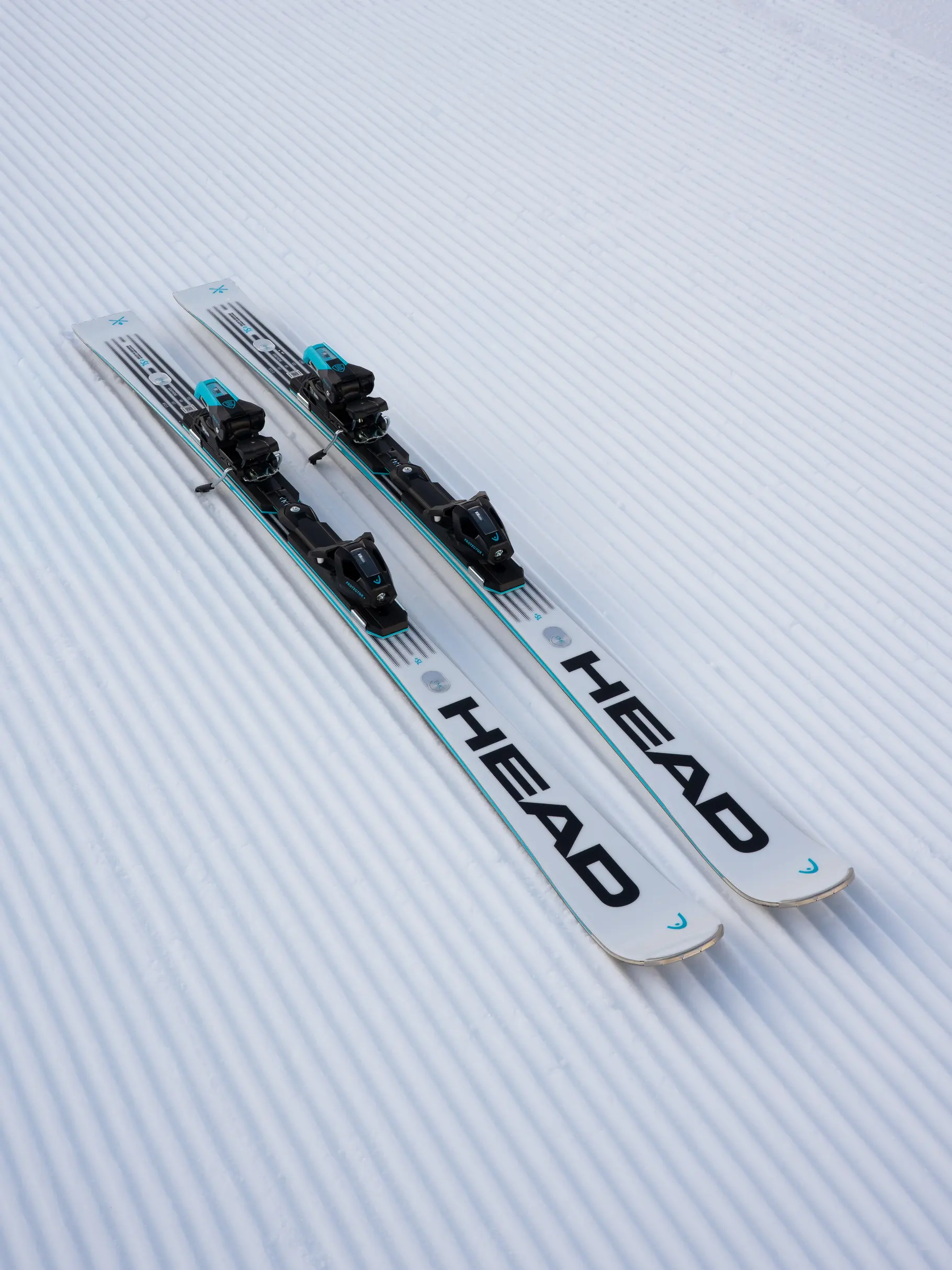 , weergave van volledige grootte van vooraanzicht van Product detail - Worldcup Rebels e-SL - with binding PROTECTOR+ FF 14 GW