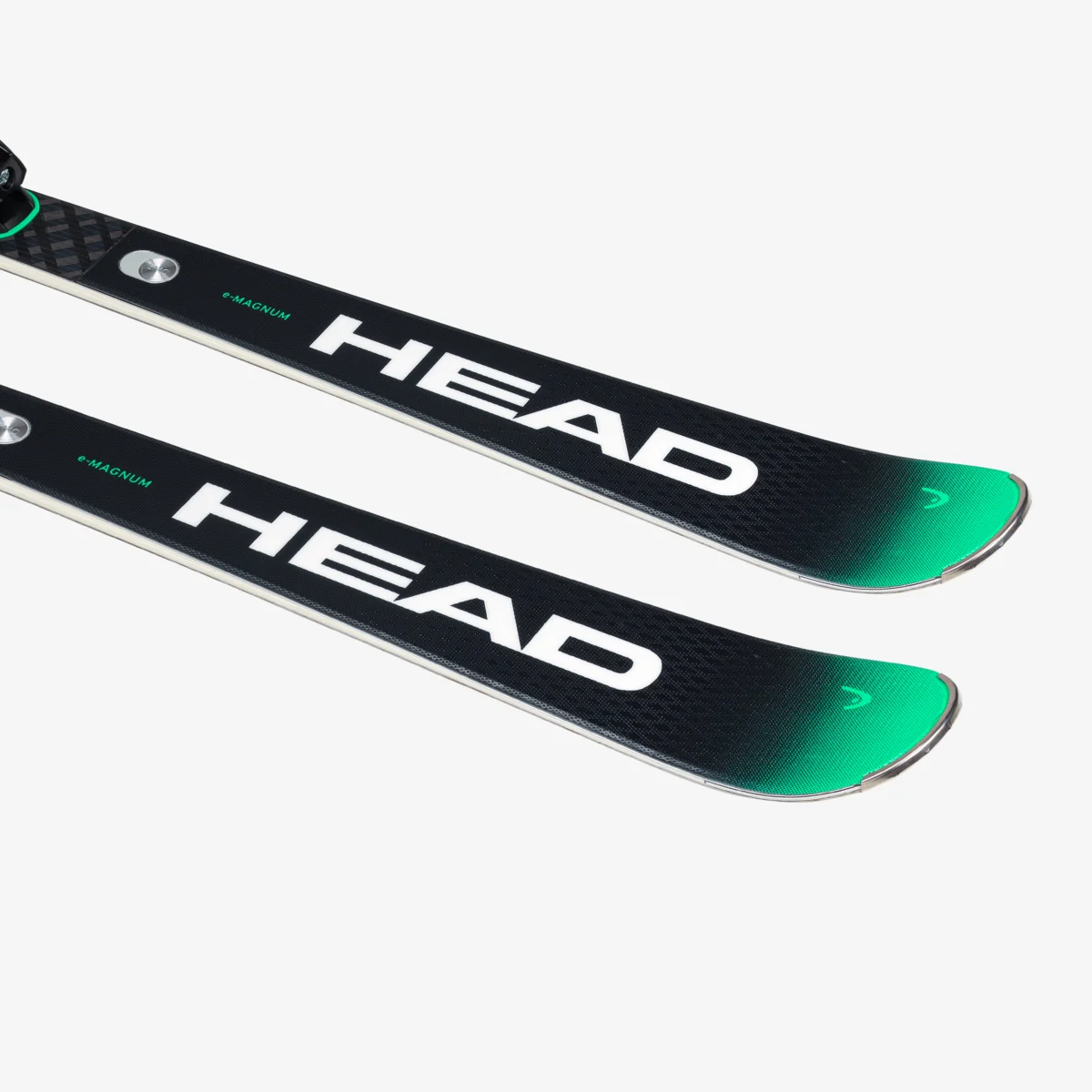 Supershape e-Magnum Performance Ski – HEAD