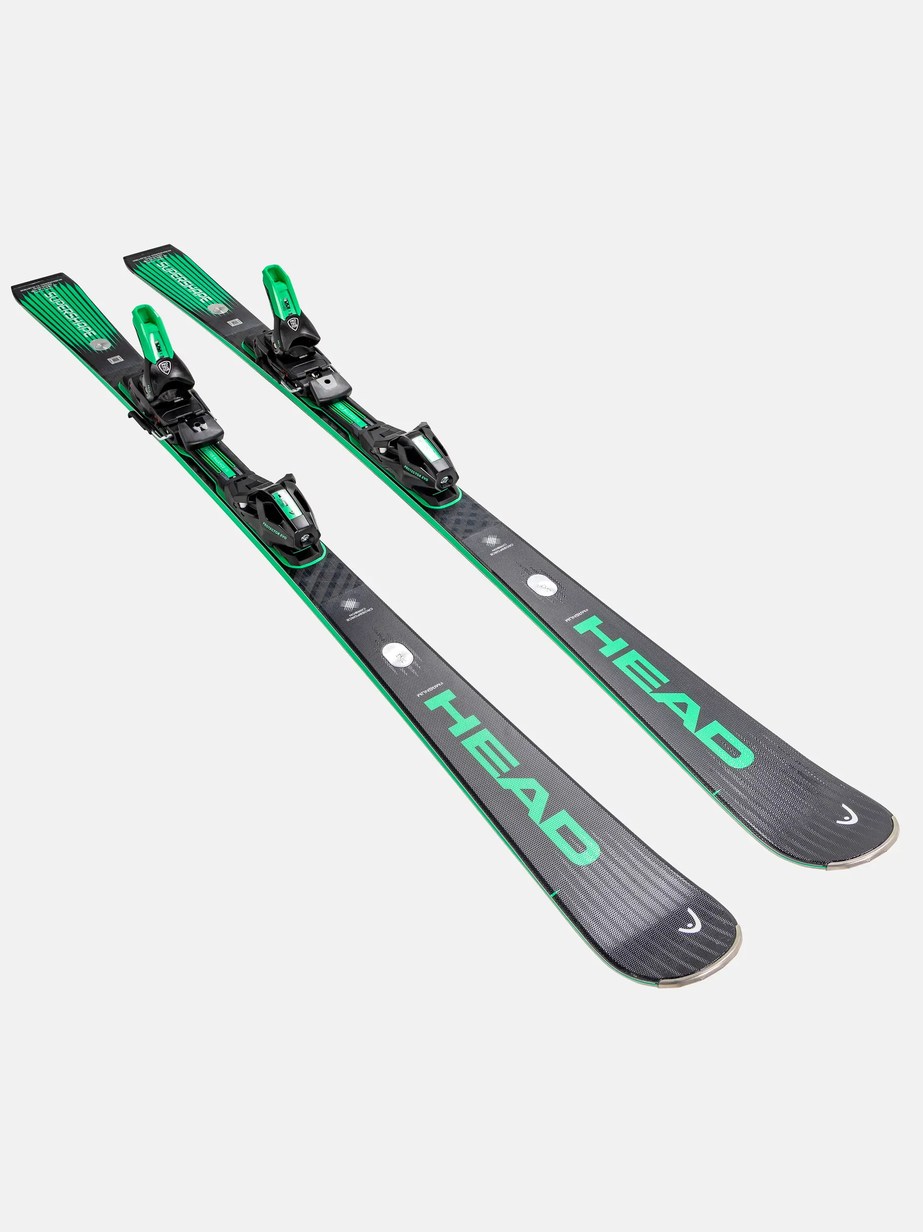 , view full size image of Front view of Product detail - Supershape e-Magnum - with binding PROTECTOR EVO PR 11 GW