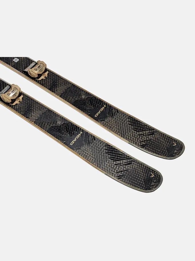 , Ansicht Großes Bild der Vorderseite Product detail - KORE 118 Ti - without binding