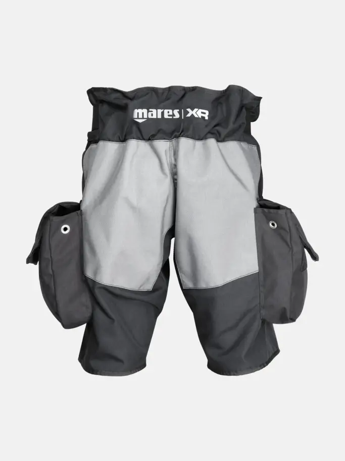 , view full size image of Front view of Product detail - Tek Shorts Pro black/silver