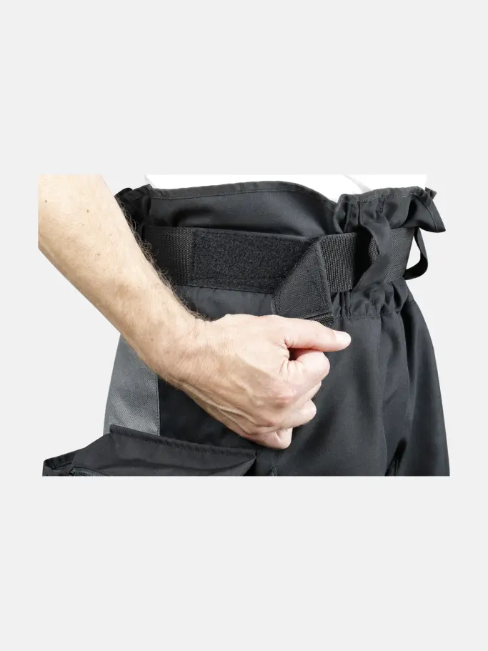 , view full size image of Front view of Product detail - Tek Shorts Pro black/silver