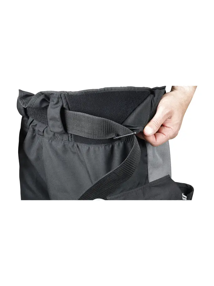 , view full size image of Front view of Product detail - Tek Shorts Pro black/silver