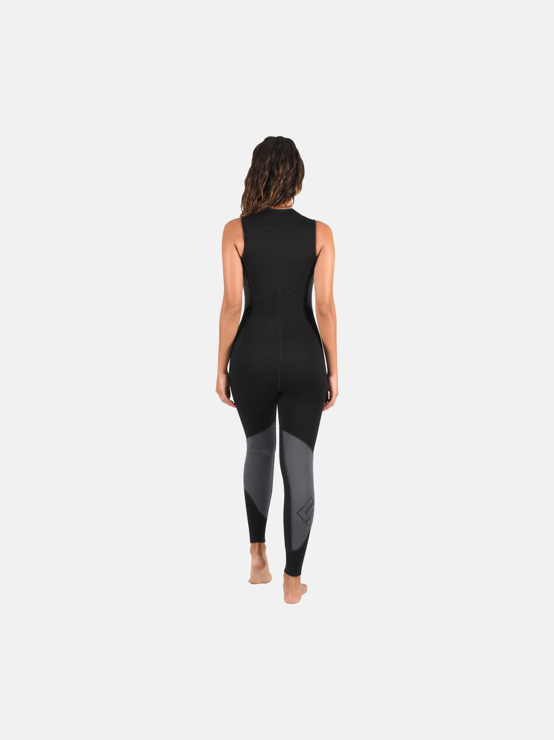 , view full size image of Front view of Product detail - Dual 5mm - She Dives black