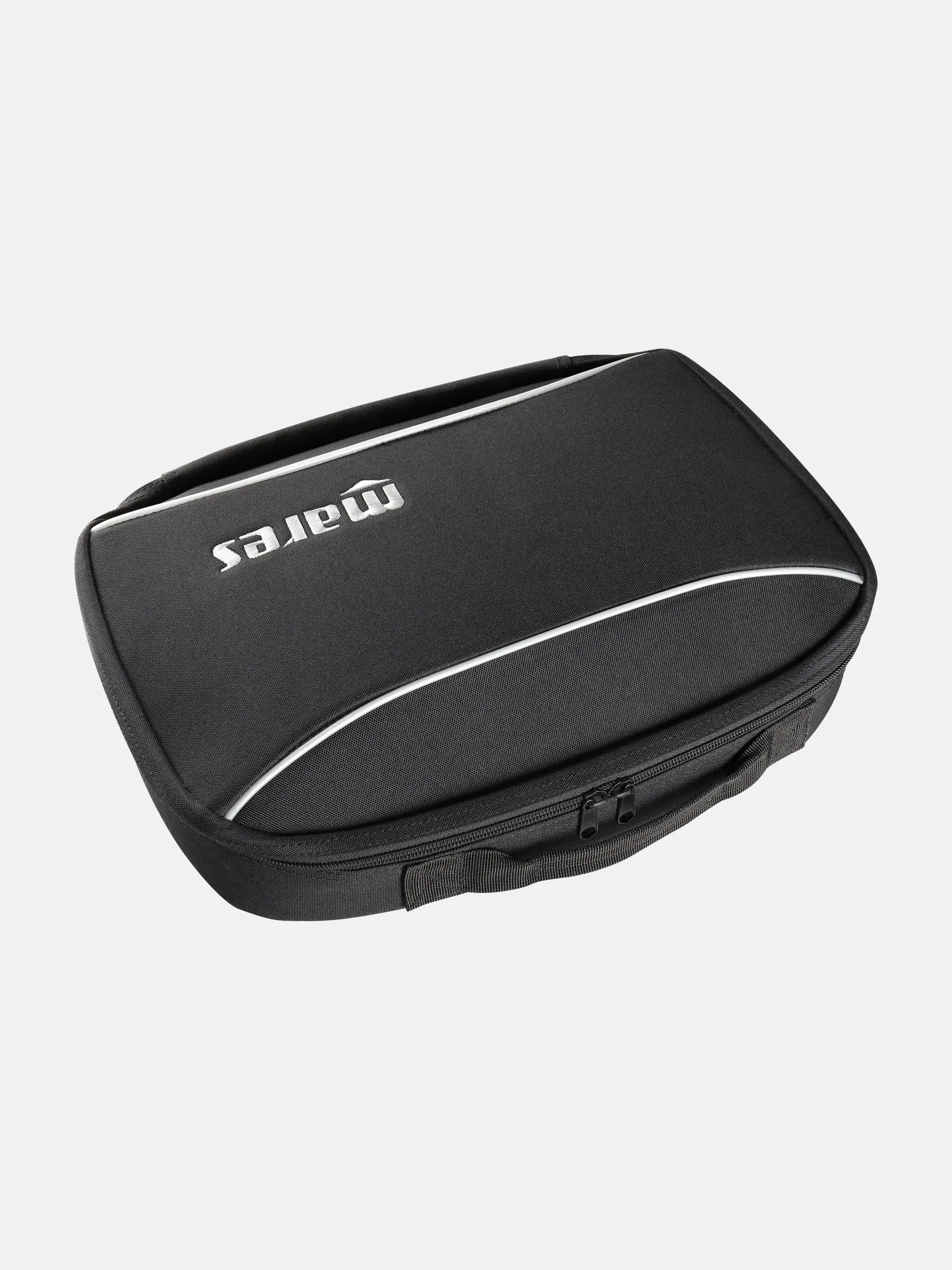 Only in store, view full size image of Front view of Product detail - Dual 15X - Starter Set black