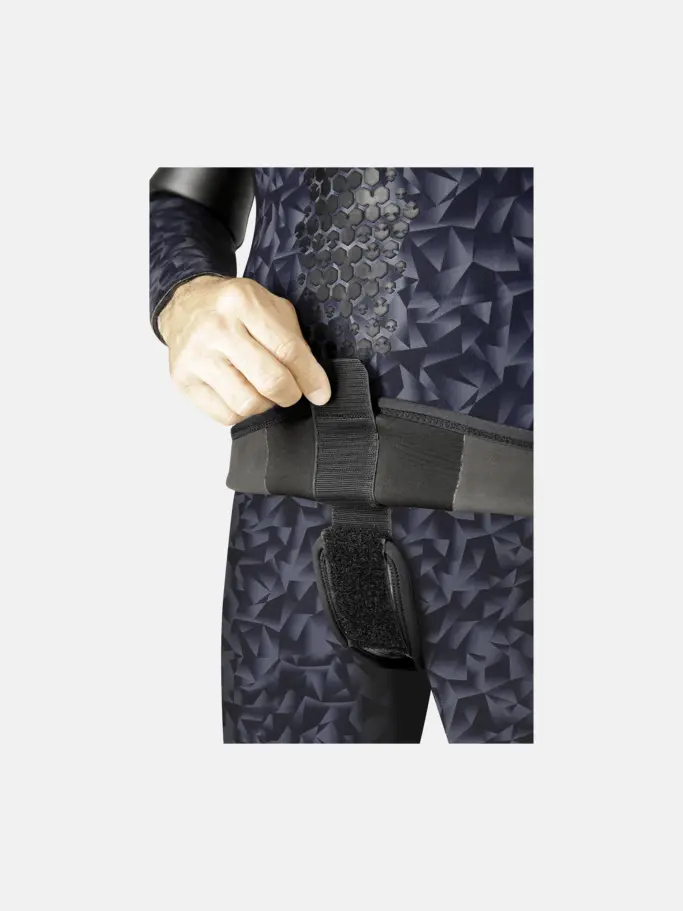 , voir image en taille réelle de la vue frontale de Product detail - Polygon Black 50 - Jacket