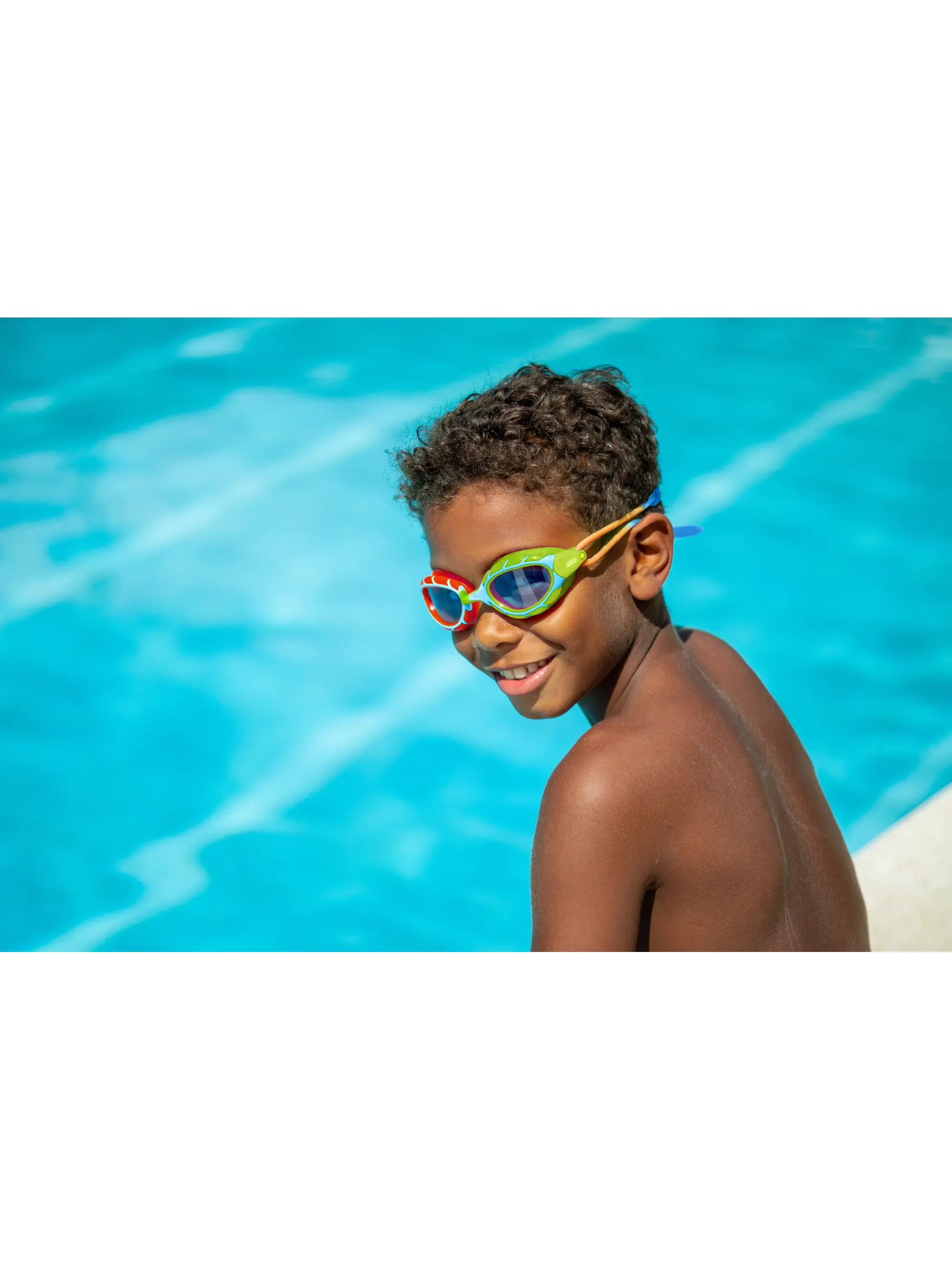 Sale, Ansicht Großes Bild der Vorderseite Product detail - Predator Junior Swimming Goggles Blue/Red - Tinted Blue Lens