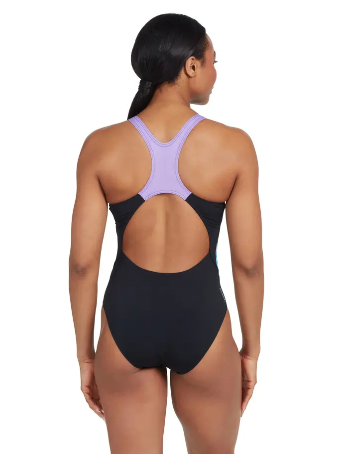 Out of Stock,Sale, Ver imagen de tamaño completo de Vista frontal de Product detail - Digital Daisy Actionback One Piece DGDA