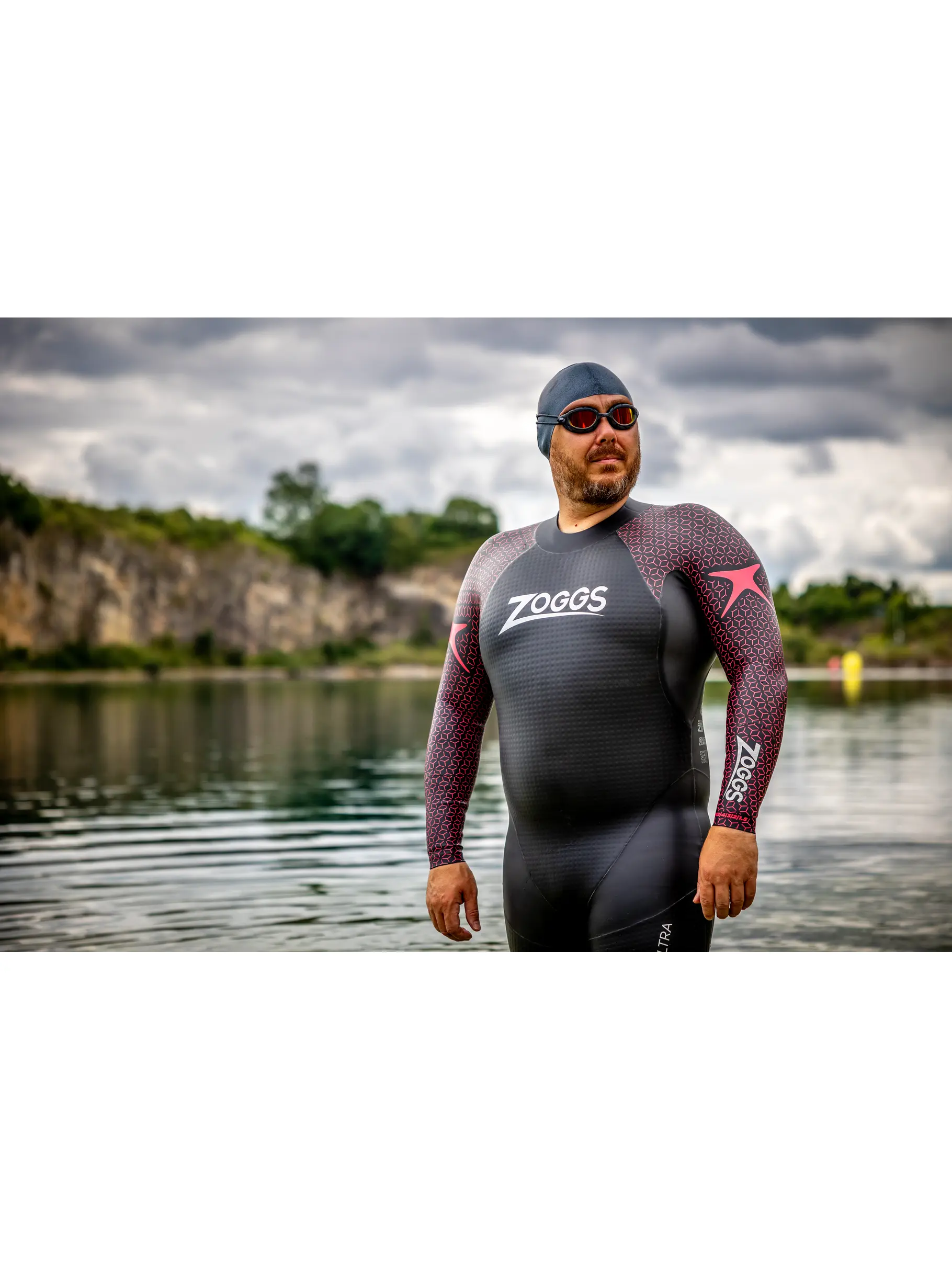 , Ver imagen de tamaño completo de Vista frontal de Product detail - Mens FS Triathlon Wetsuit - Predator Ultra black/red