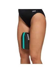Display front view 4 of Product detail - Pull Buoy Max black/turquoise