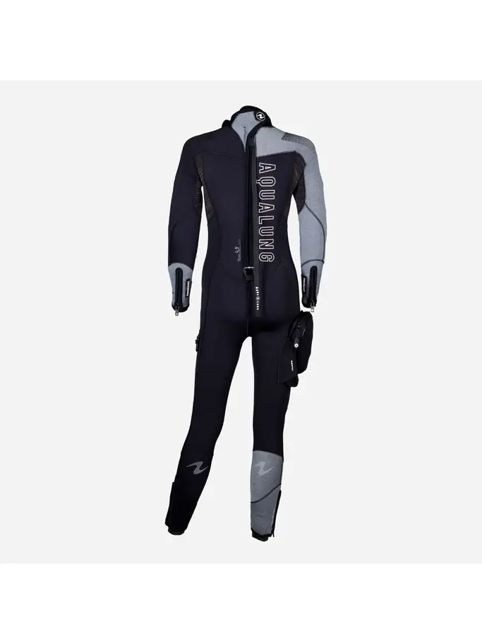 Out of Stock, voir image en taille réelle de la vue frontale de Product detail - DYNAFLEX - Women's Dive Wetsuit 7mm black/red