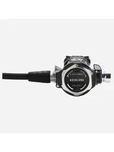 Display front view 6 of Product detail - LEG3ND ELITE - Dive Regulator black