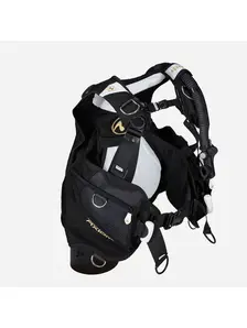 Display front view 3 of Product detail - AXIOM - Women's Dive BCD white/gold
