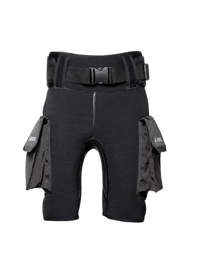 , Ver imagen de tamaño completo de Vista frontal de Product detail - TECH - Dive short 3mm black