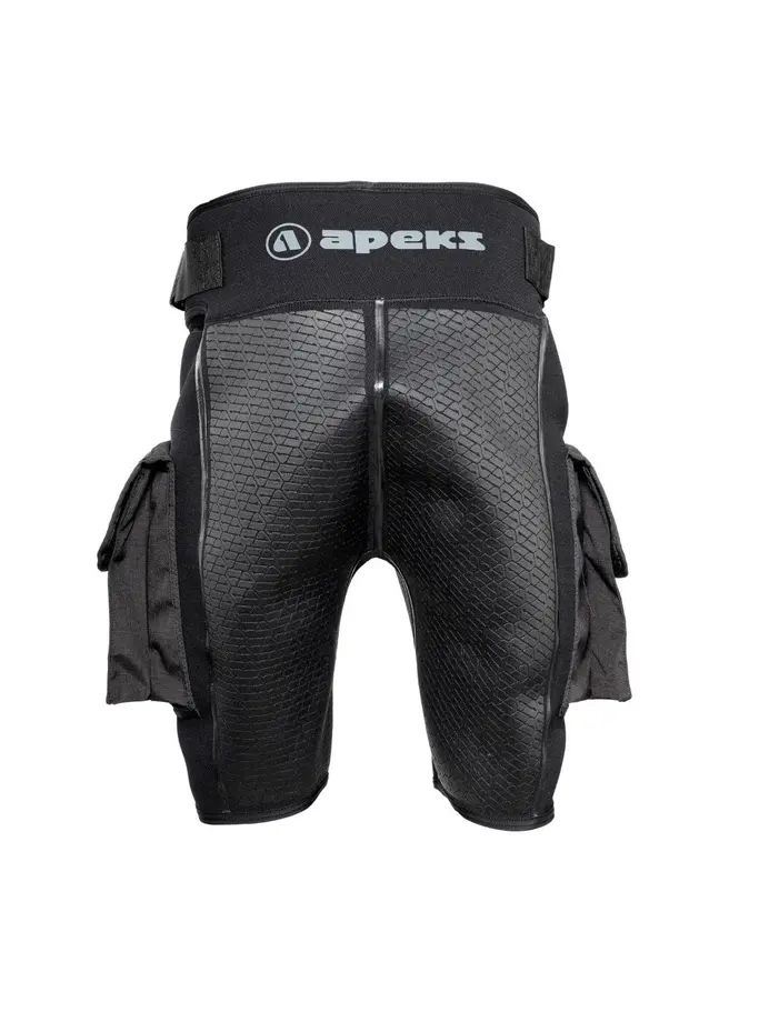 , Ver imagen de tamaño completo de Vista frontal de Product detail - TECH - Dive short 3mm black