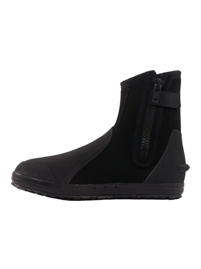 , view full size image of Front view of Product detail - THERMIQ - Dive Boots 6.5mm black