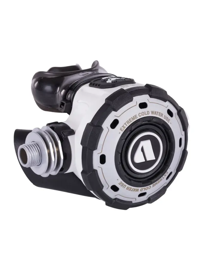 , view full size image of Front view of Product detail - MTX-R SIDEMOUNT SET - Dive Regulator SCKINTUS