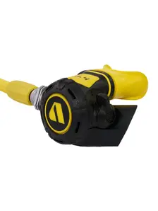 Display front view 9 of Product detail - XL4+ STAGE 3 - Dive Regulator + Octopus BCWHDIN