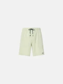 cantaloupe green