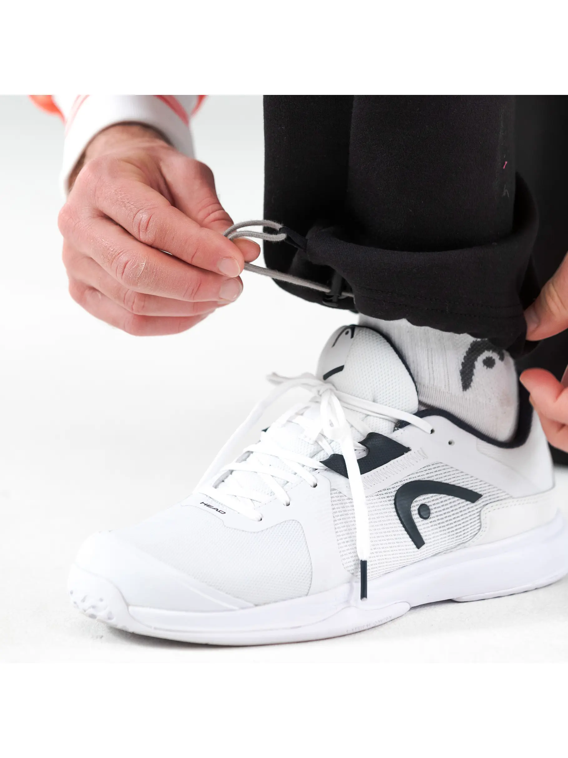 Out of Stock,Sale, weergave van volledige grootte van vooraanzicht van Product detail - CARGO Pants Men black