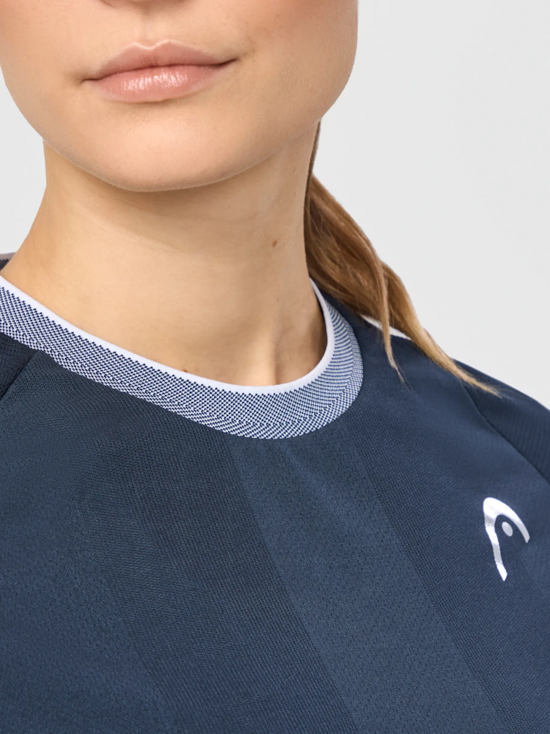 Out of Stock, Ansicht Großes Bild der Vorderseite Product detail - PERFORMANCE T-Shirt Women navy