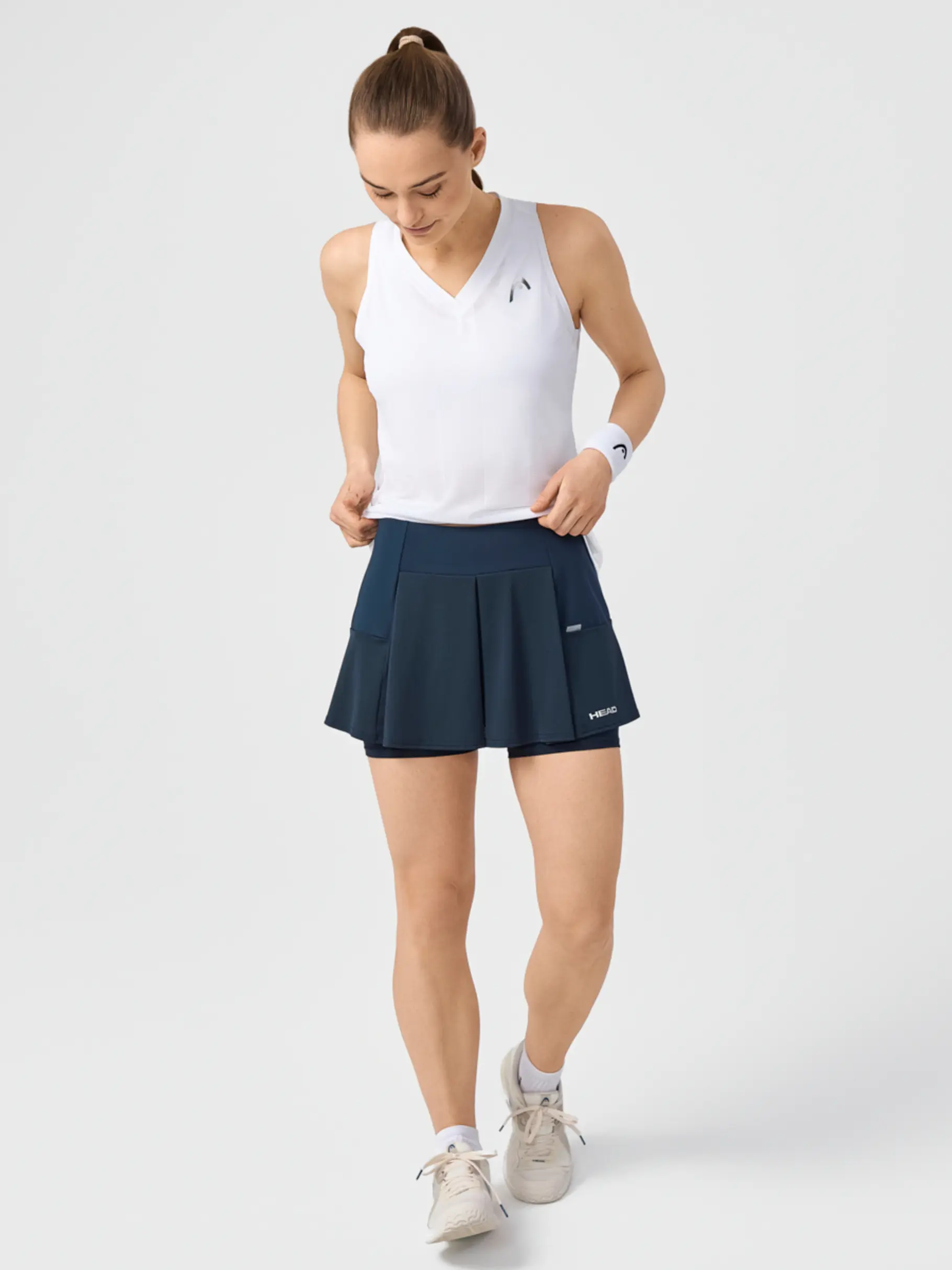 , Ver imagen de tamaño completo de Vista frontal de Product detail - PERFORMANCE Skort Women navy