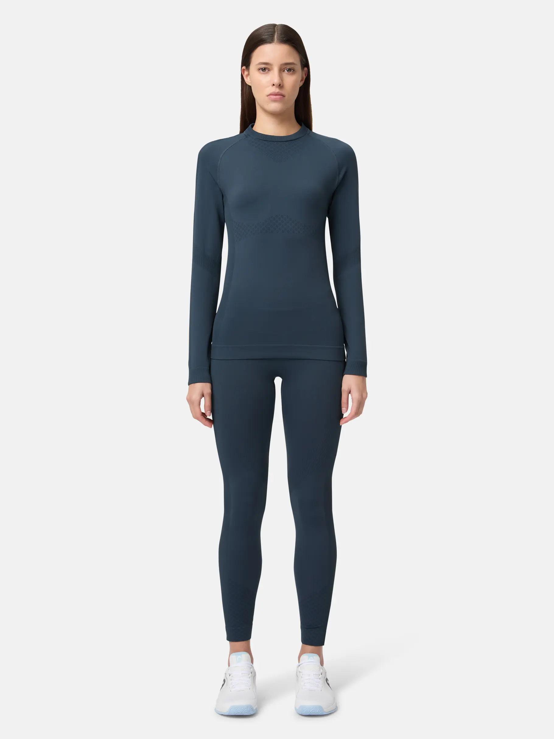 New, weergave van volledige grootte van vooraanzicht van Product detail - FLEX Seamless LS Women navy