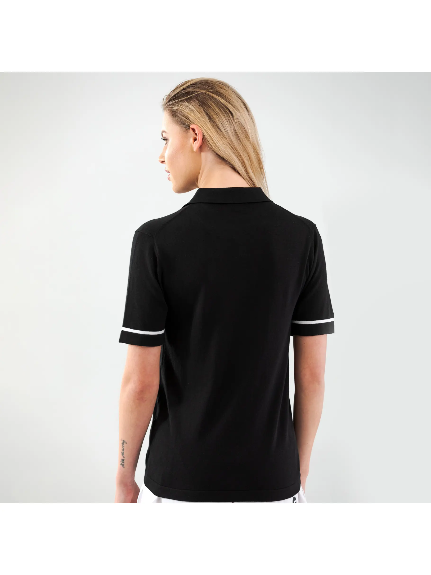Sale, weergave van volledige grootte van vooraanzicht van Product detail - Knit Polo Women black