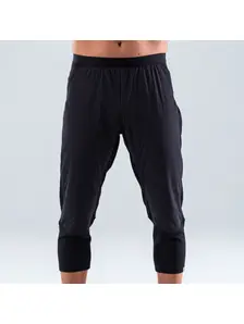 Display front view 3 of Product detail - KORE 3/4 Pants Men black