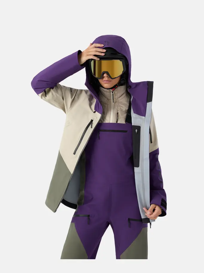 New, voir image en taille réelle de la vue frontale de Product detail - KORE Jacket Women ATGZ
