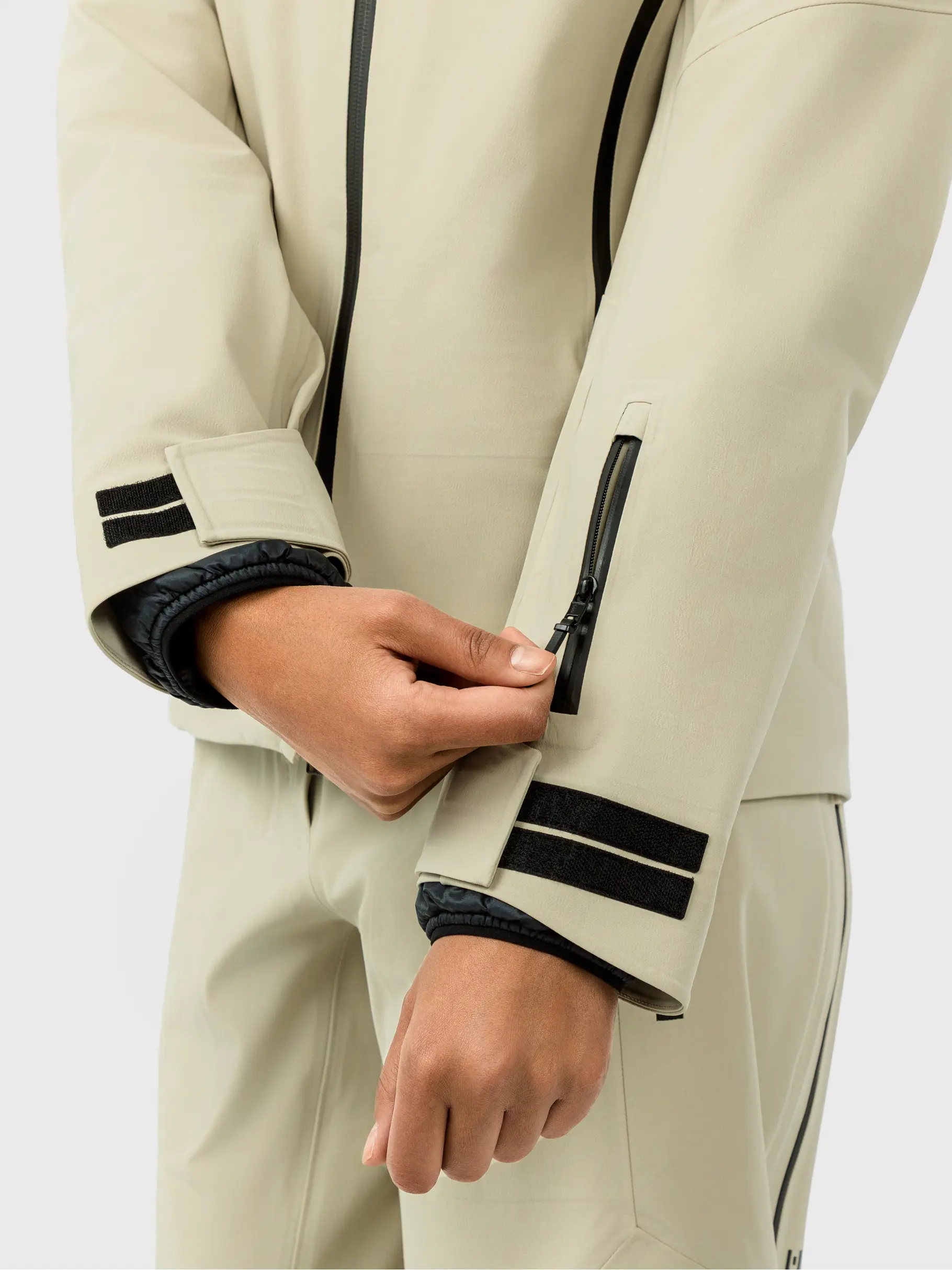 Sale, Ansicht Großes Bild der Vorderseite Product detail - KORE II Jacket Women cream