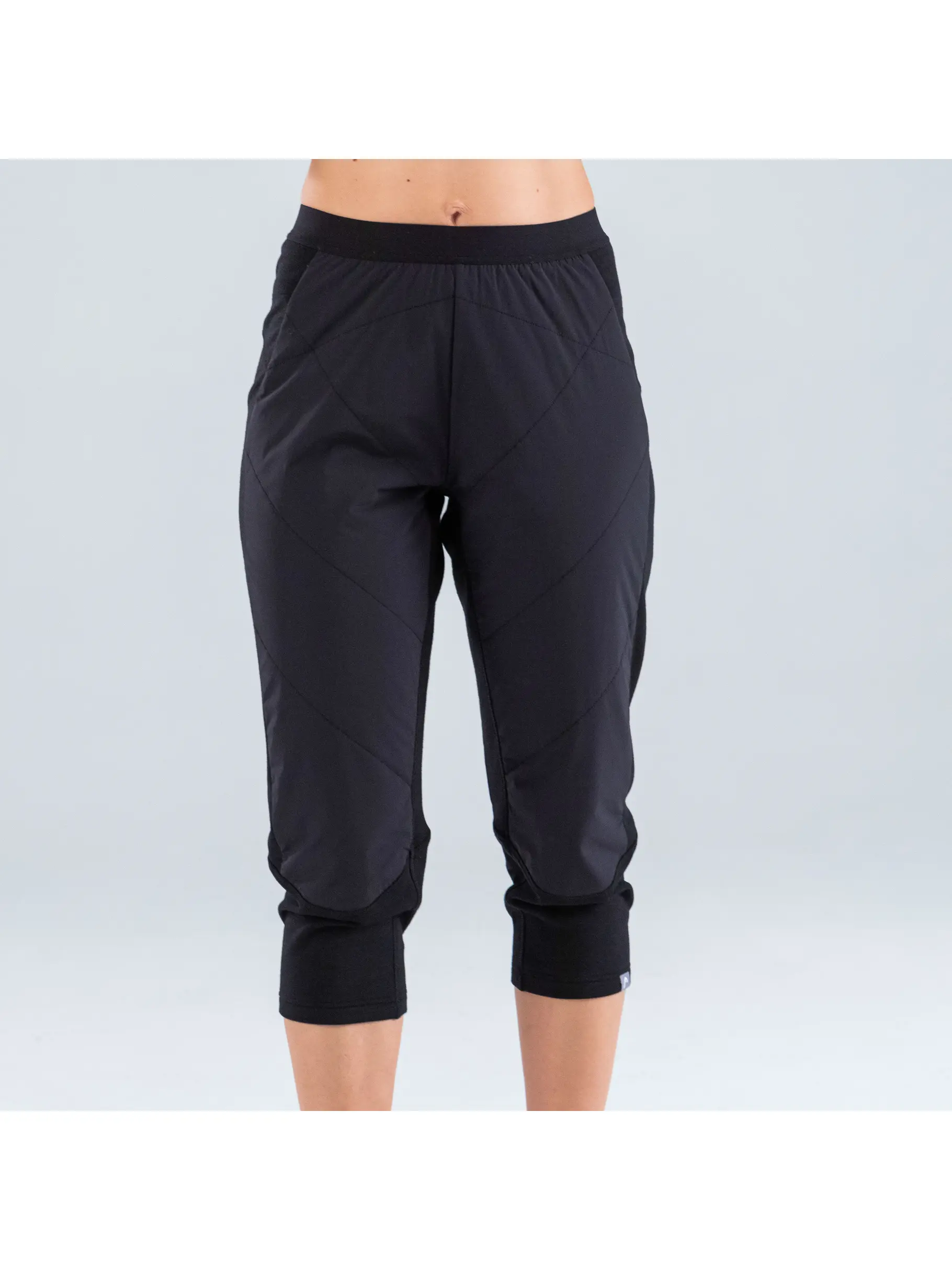 , view full size image of Front view of Product detail - KORE 3/4 Pants Women black