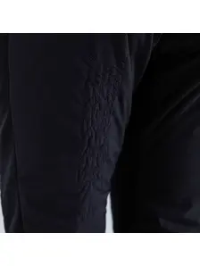 Display front view 5 of Product detail - KORE 3/4 Pants Women black