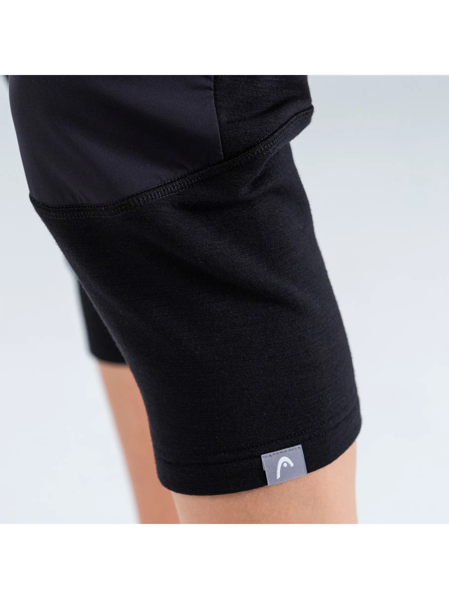 , view full size image of Front view of Product detail - KORE 3/4 Pants Women black