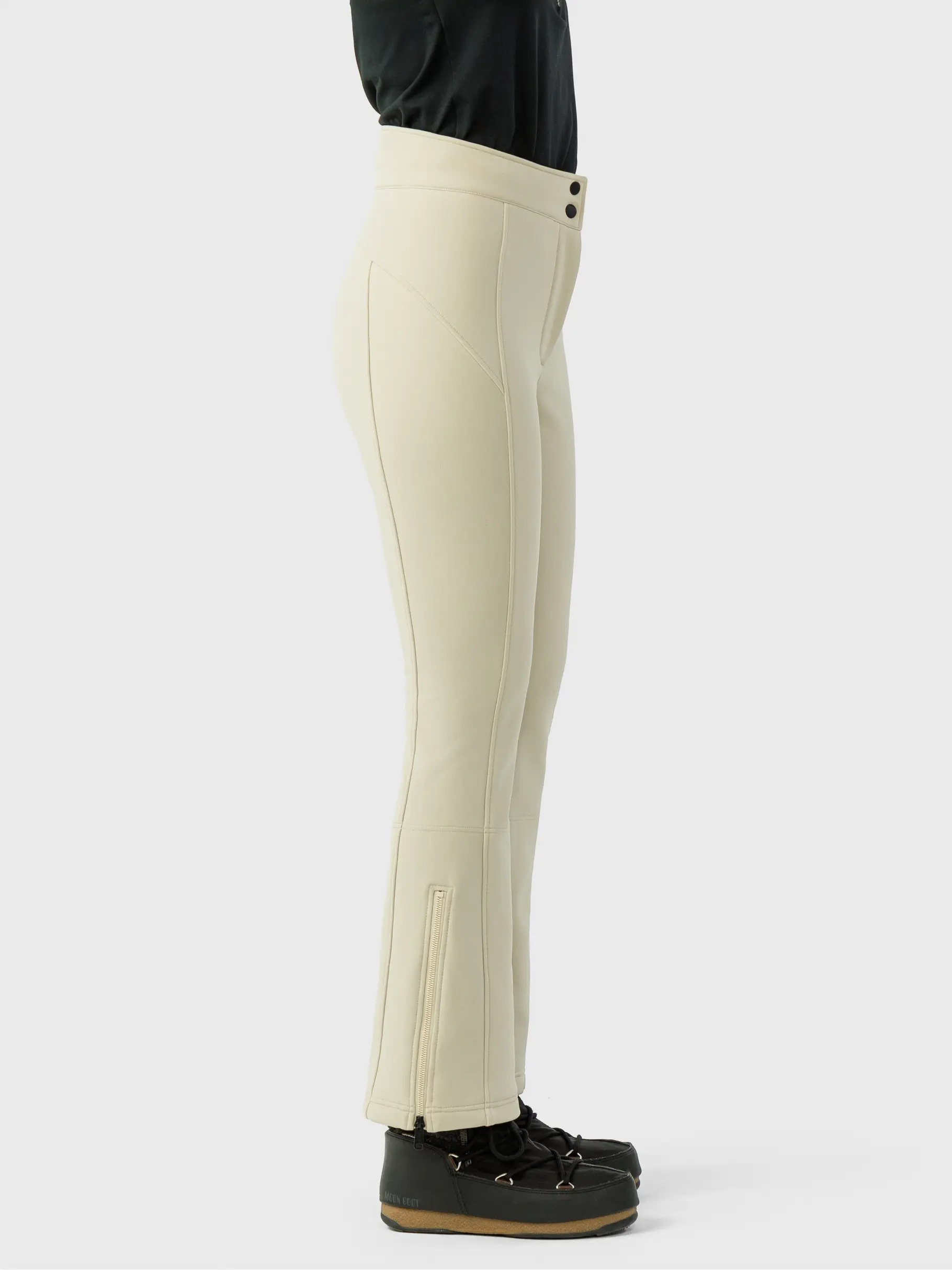 Sale, weergave van volledige grootte van vooraanzicht van Product detail - PERFORMANCE JET Pants Women cream