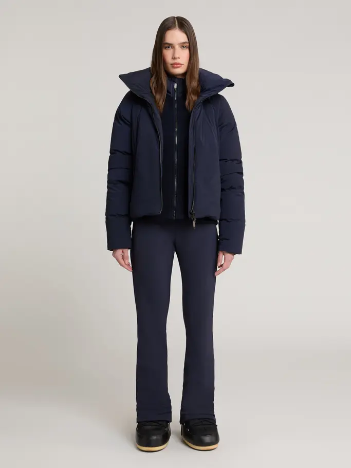 New, zobrazit obrázek v plné velikosti z předního pohledu Product detail - LILLY Ski Jacket Women midnight blue
