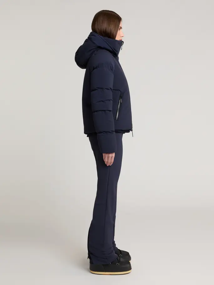 New, zobrazit obrázek v plné velikosti z předního pohledu Product detail - LILLY Ski Jacket Women midnight blue