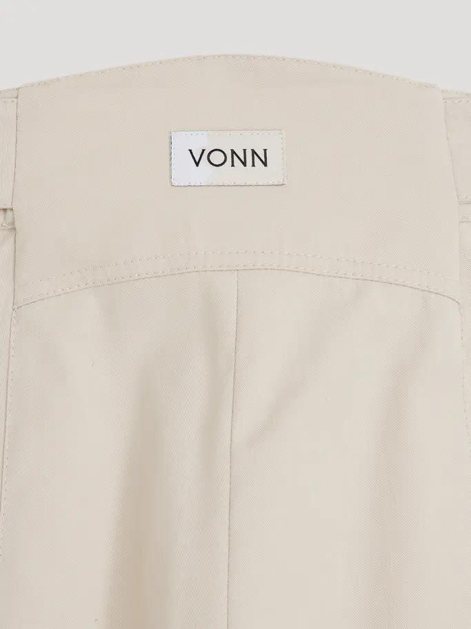 , wyświetl pełno wymiarowy obraz widoku z przodu Product detail - TINA SKI PANTS light beige